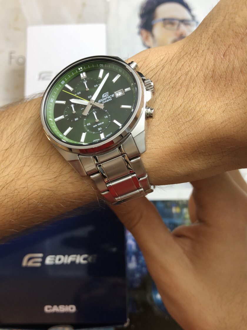 montre homme casio edifice efv 610d 3cvudf bracelet en acier inoxydable cadran vert affichage analogique résistant à l'eau