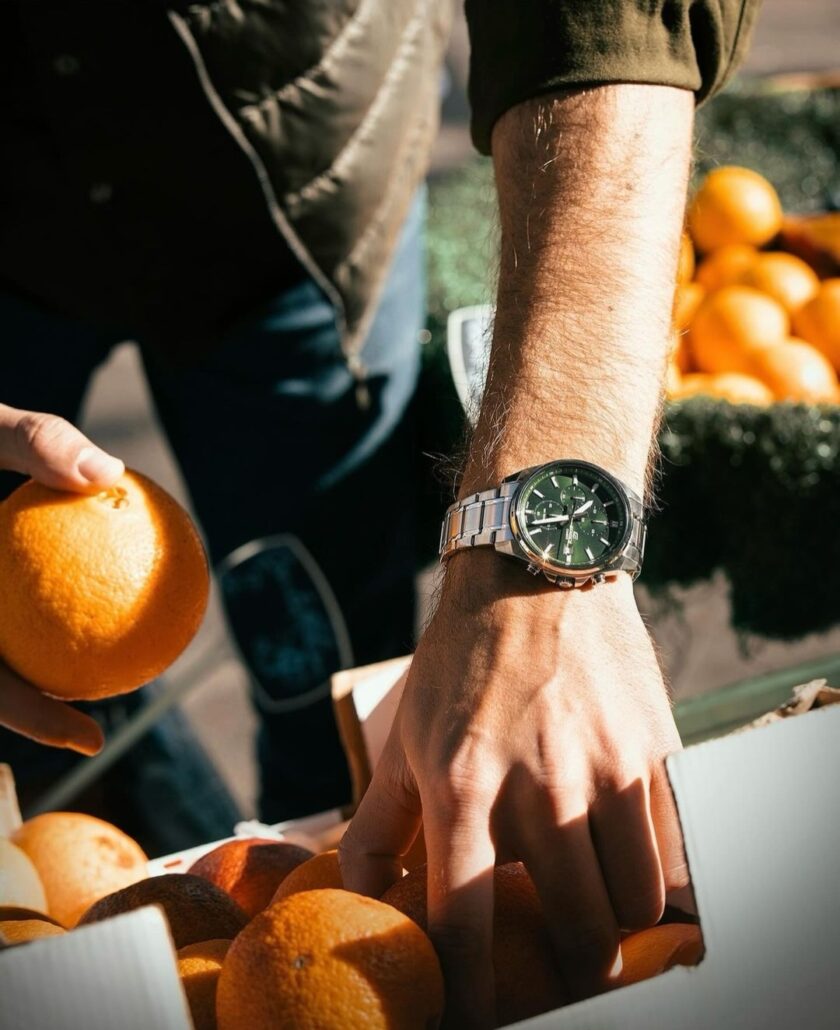 montre homme casio edifice efv 610d 3cvudf bracelet en acier inoxydable cadran vert affichage analogique résistant à l'eau