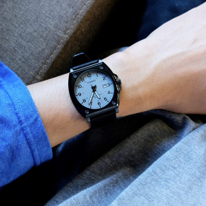 aiwatch_MTP-E715C-8AVDF - Montre Homme Casio - MTP-E715C-8AVDF - Bracelet en Tissu noir - Affichage analogique - Résistant à l'eau