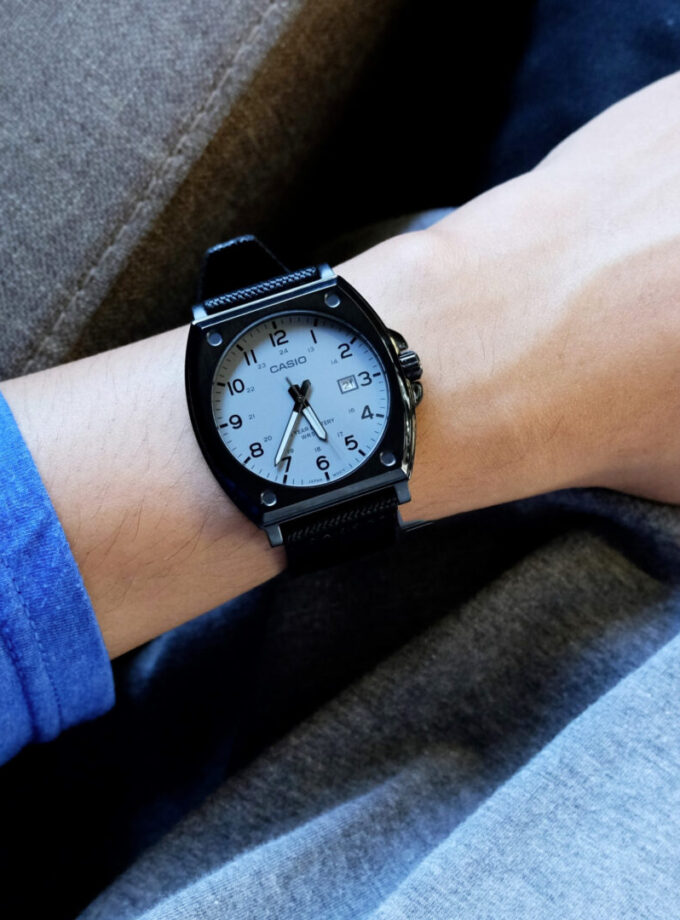 aiwatch_MTP-E715C-8AVDF - Montre Homme Casio - MTP-E715C-8AVDF - Bracelet en Tissu noir - Affichage analogique - Résistant à l'eau