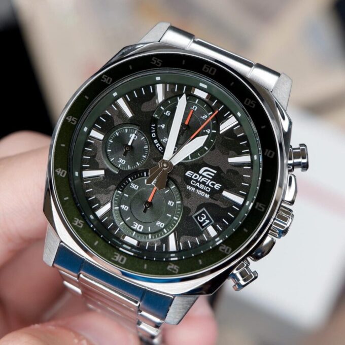 Montre Homme Casio Edifice - EFV-600D-3CVUDF - Bracelet en acier inoxydable - Chronographe - Affichage analogique - Résistant à l'eau