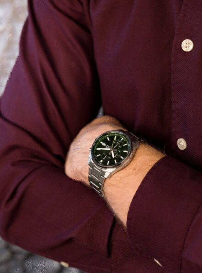 Montre Homme Casio Edifice - EFV-610D-3CVUDF - Bracelet en acier inoxydable - Cadran Vert - Affichage analogique - Résistant à l'eau