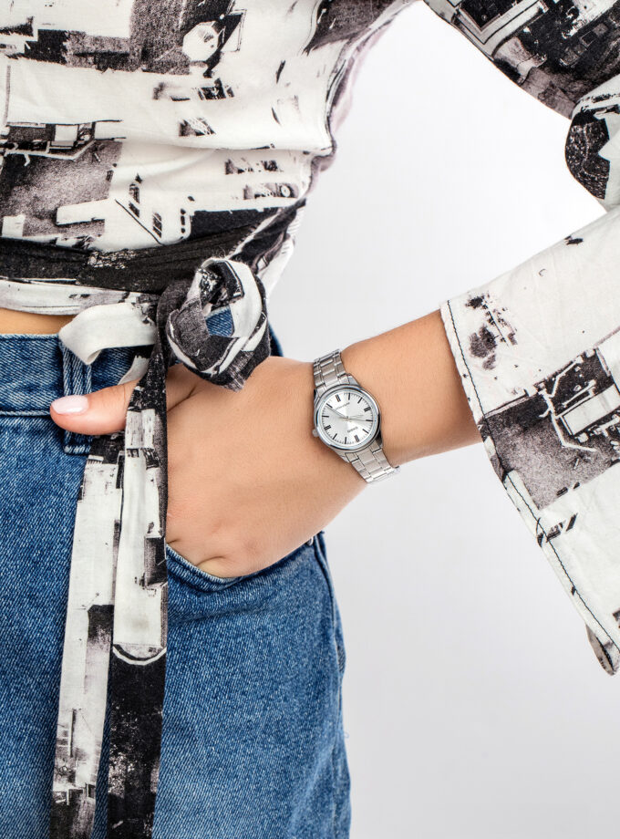 Montre Femme Casio - LTP-V005D-7AUDF - Bracelet en acier inoxydable - Affichage analogique - Résistant à l'eau