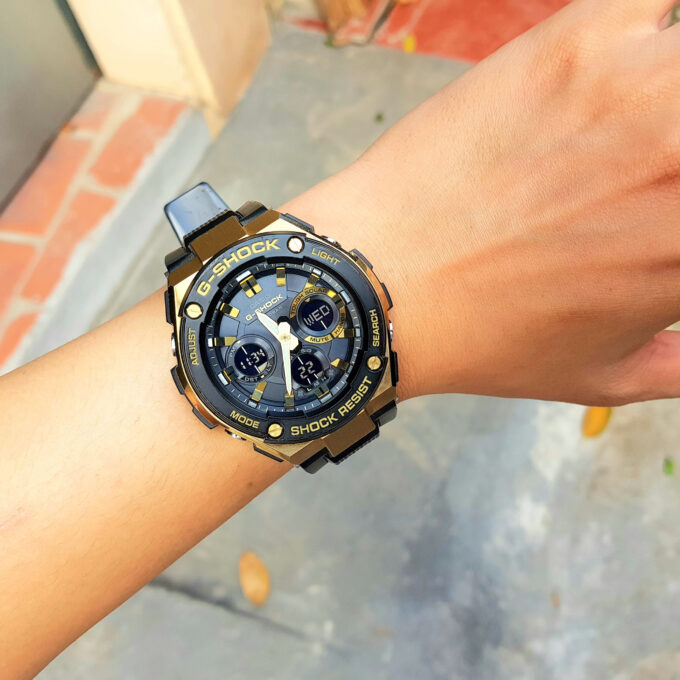 Montre Homme Casio G-Shock SOLAIRE- GST-S100G-1ADR - Bracelet en résine noir - Cadran Analogique - Numérique - Résistant à l'eau