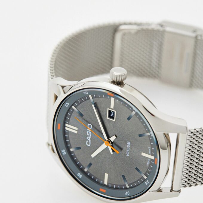 Montre Homme Casio - MTP-E710M-8AVDF - Bracelet en acier inoxydable - Affichage analogique - Résistant à l'eau