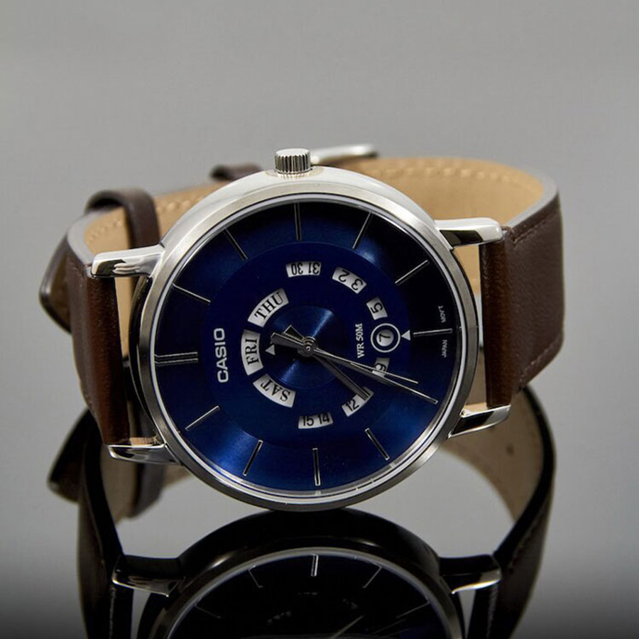 montre homme casio mtp b135l 2avdf bracelet en cuir marron affichage analogique résistant à l'eau