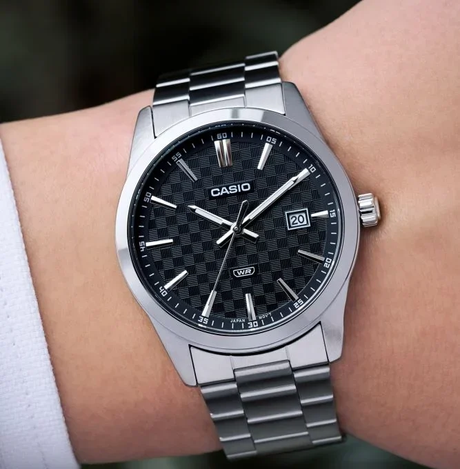 aiwatch_MTP-VD03D-1AUDF - Montre Homme Casio - MTP-VD03D-1AUDF - Bracelet en Acier inoxydable - Affichage analogique - Résistant à l'eau