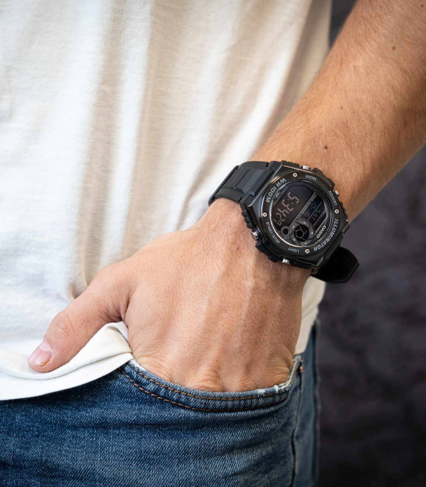 Montre Homme Casio - MWD-100HB-1BVDF - Bracelet en Résine Noir - Affichage Numérique - Résistant à l'eau – Image 3