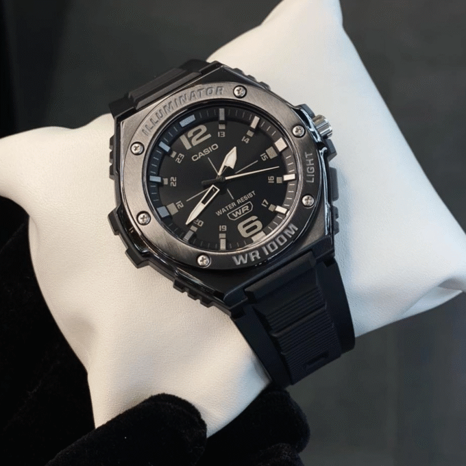 Montre Homme Casio - MWA-100HB-1AVVDF - Bracelet en Résine noir - Affichage analogique - Résistant à l'eau