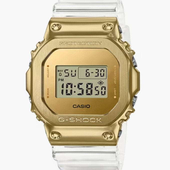 Montre Homme Casio G-SHOCK - GM-5600SG-9DR - Bracelet en Résine Blanc - Affichage Numérique - Résistant à l'eau