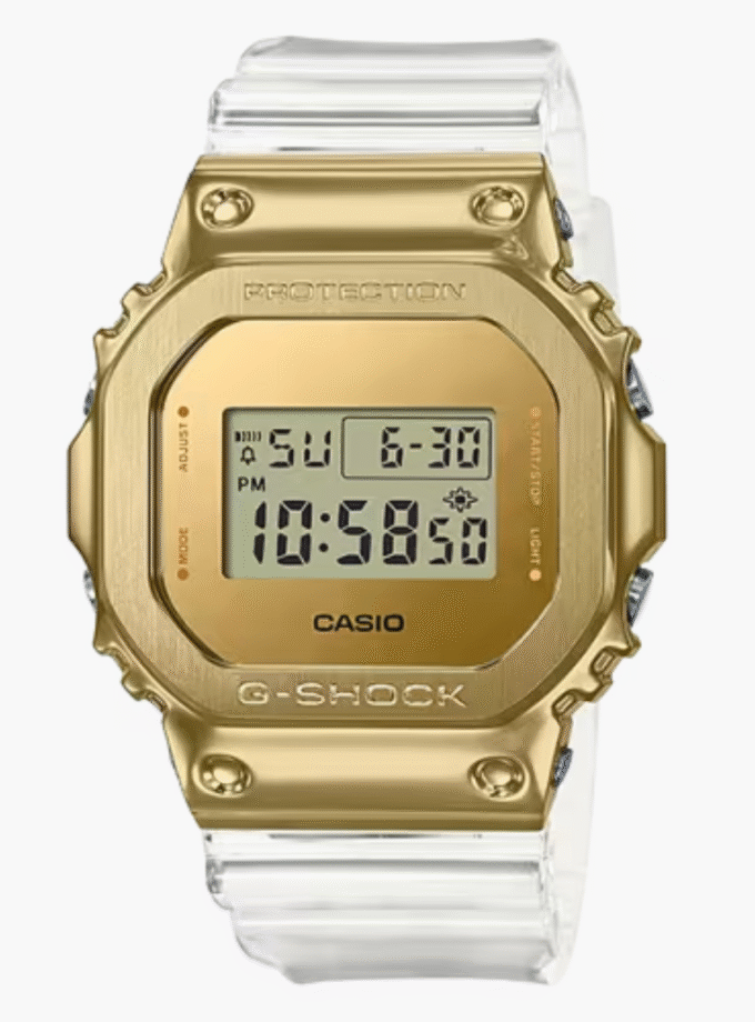 Montre Homme Casio G-SHOCK - GM-5600SG-9DR - Bracelet en Résine Blanc - Affichage Numérique - Résistant à l'eau