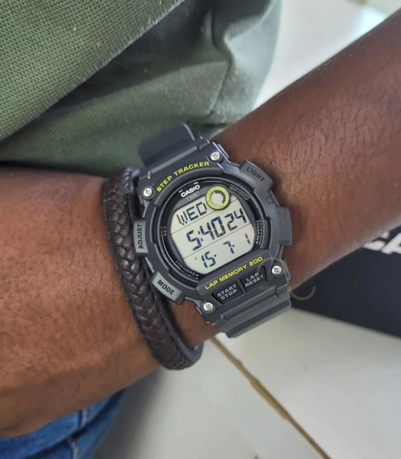 Montre Homme Casio - WS-2100H-8AVDF - Bracelet en Résine Noir - Affichage Numérique - Résistant à l'eau – Image 2