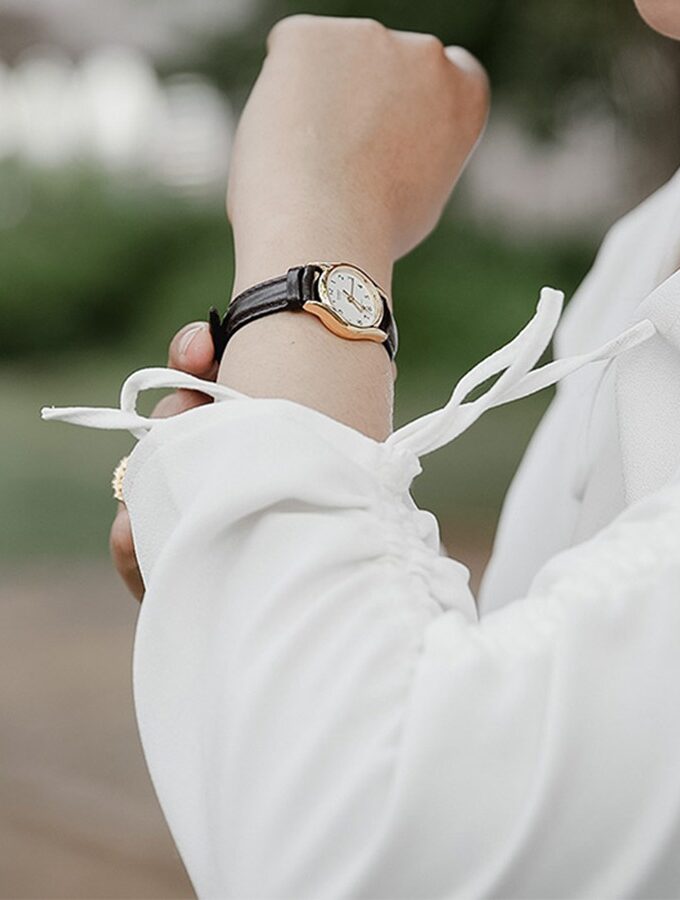 Montre Femme Casio - LTP-1094Q-7B4RDF - Bracelet en Cuir Marron - Affichage analogique - Résistant à l'eau