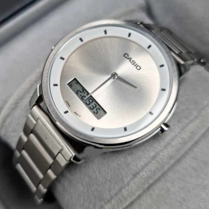 montre homme casio mtp b200d 7edf bracelet en acier inoxydable affichage analogique numérique résistant à l'eau