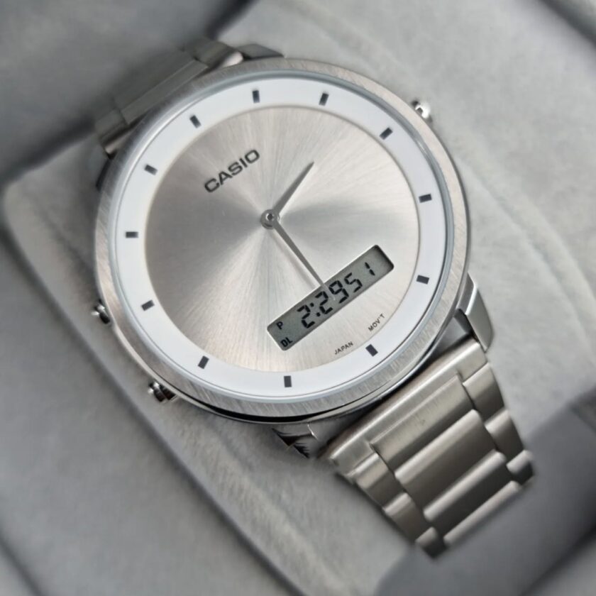 montre homme casio mtp b200d 7edf bracelet en acier inoxydable affichage analogique numérique résistant à l'eau