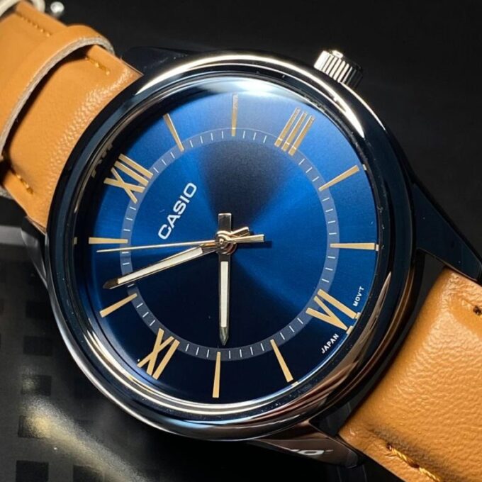 Montre Homme Casio - MTP-V005L-2B5UDF - Bracelet en Cuir Kaki - Affichage analogique - Résistant à l'eau