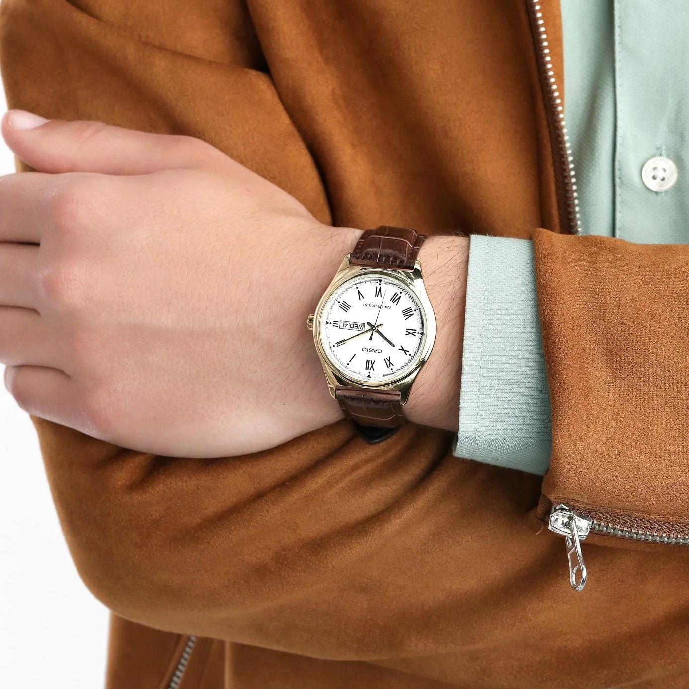 montre homme casio mtp v006gl 7budf bracelet en cuir marron affichage analogique résistant à l'eau