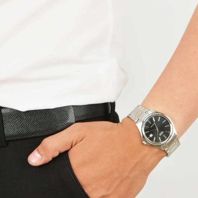 Montre Homme Casio - MTP-1183A-1ADF - Bracelet en Acier Inoxydable - Affichage analogique - Résistant à l'eau