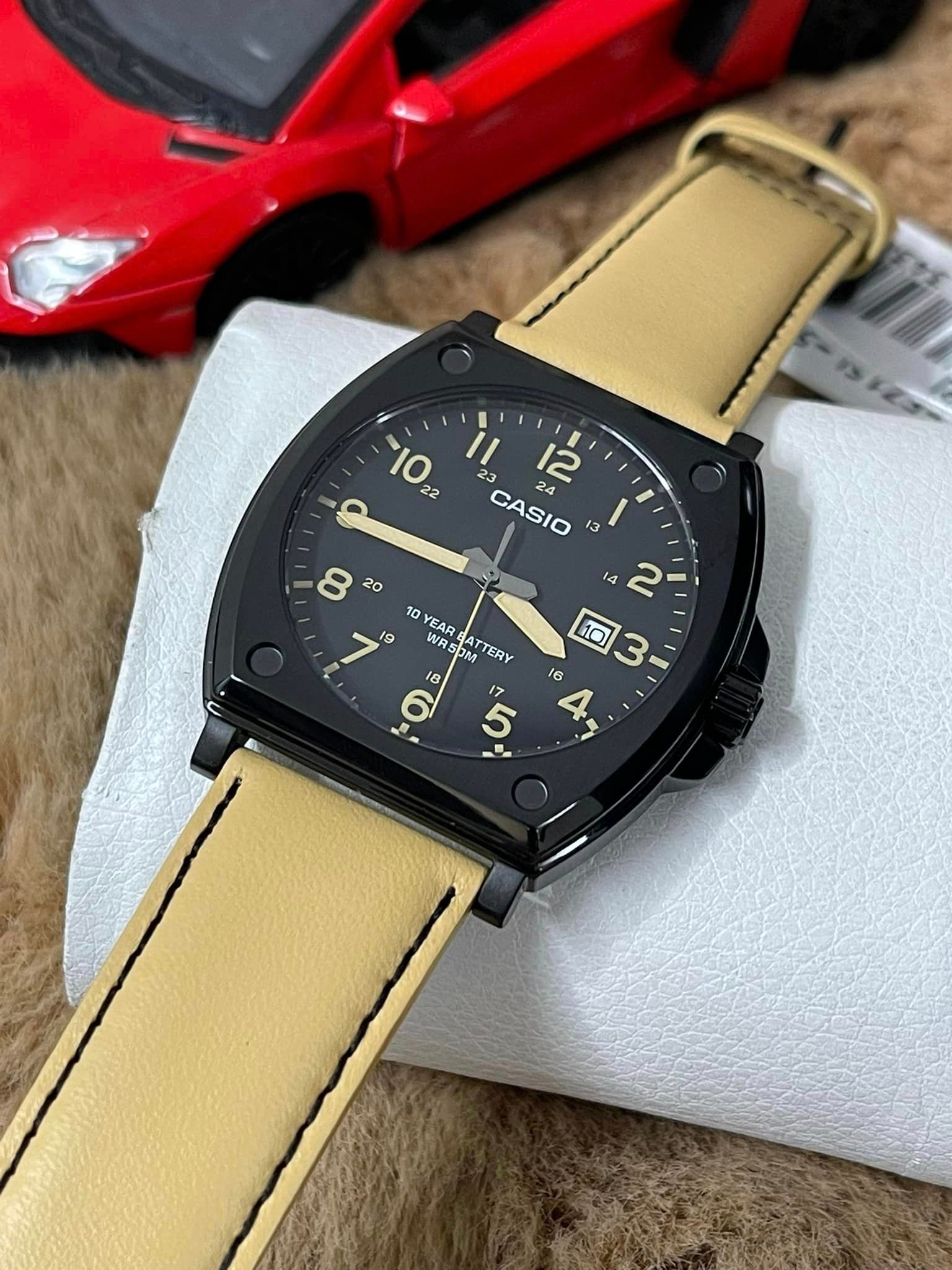 montre homme casio mtp e715l 5avdf bracelet en cuir kaki affichage analogique résistant à l'eau