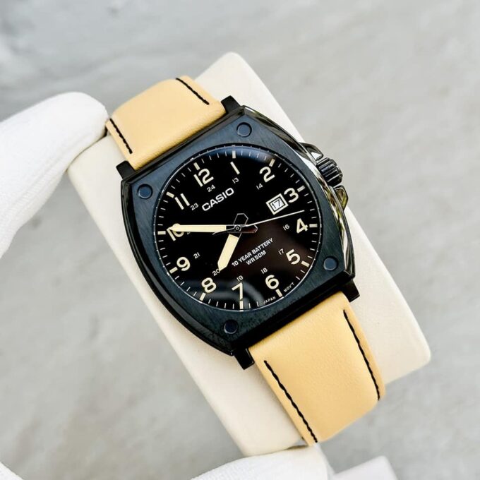 Montre Homme Casio - MTP-E715L-5AVDF - Bracelet en Cuir Kaki - Affichage analogique - Résistant à l'eau