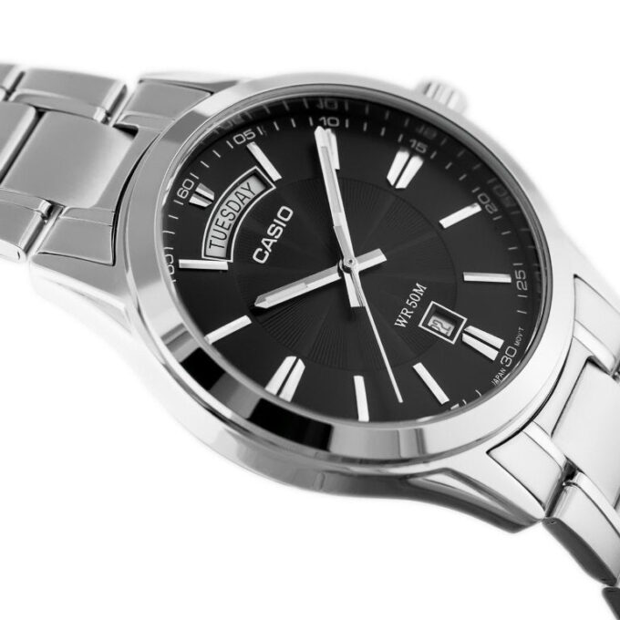 montre homme casio mtp 1381d 1avdf bracelet en acier inoxydable affichage analogique résistant à l'eau