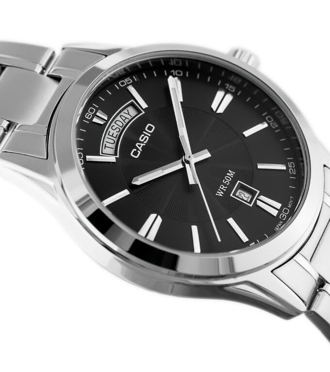 montre homme casio mtp 1381d 1avdf bracelet en acier inoxydable affichage analogique résistant à l'eau