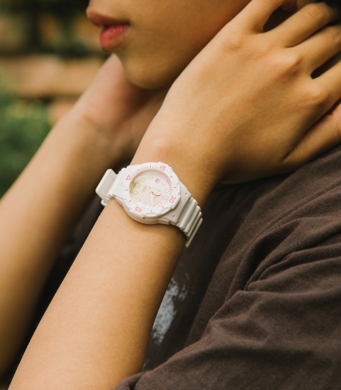 Montre Jeunesse Casio - LRW-200H-4E2VDR - Bracelet en Résine blanc - Affichage analogique - Résistant à l'eau – Image 4