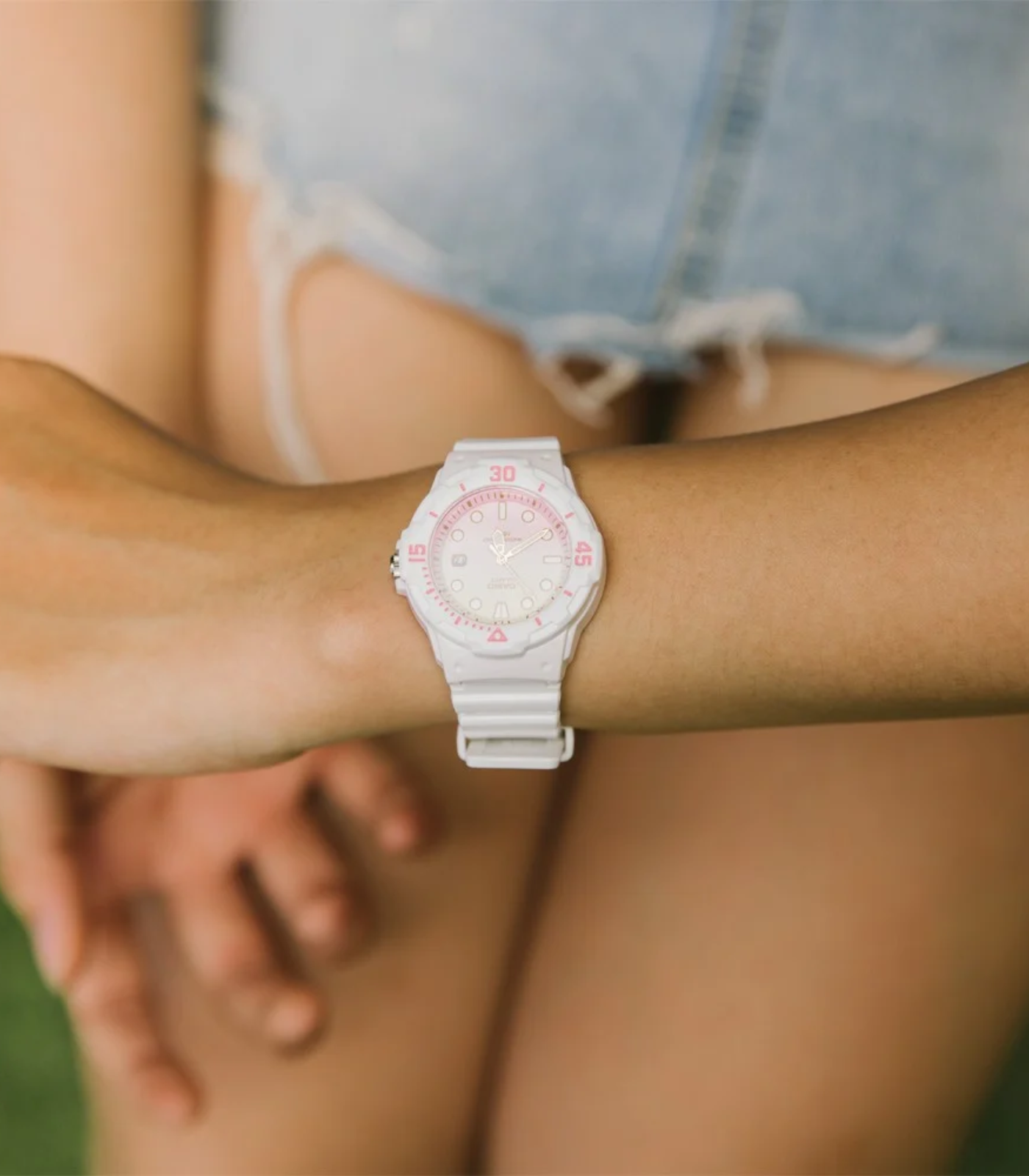 Montre Jeunesse Casio - LRW-200H-4E2VDR - Bracelet en Résine blanc - Affichage analogique - Résistant à l'eau – Image 3