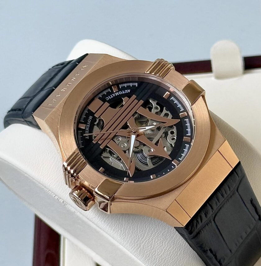 montre homme automatique maserati potenza 42mm acier doré rose, cadran noir, bracelet cuir noir, Étanche 10atm r8821108039