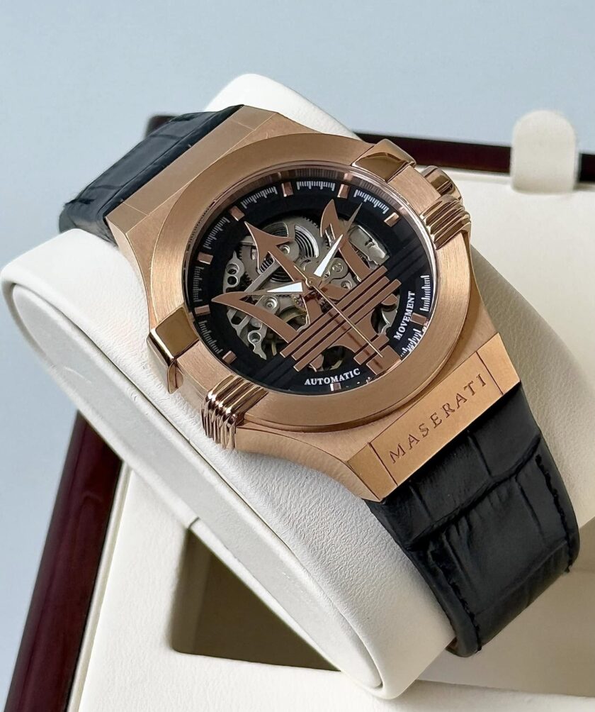 montre homme automatique maserati potenza 42mm acier doré rose, cadran noir, bracelet cuir noir, Étanche 10atm r8821108039
