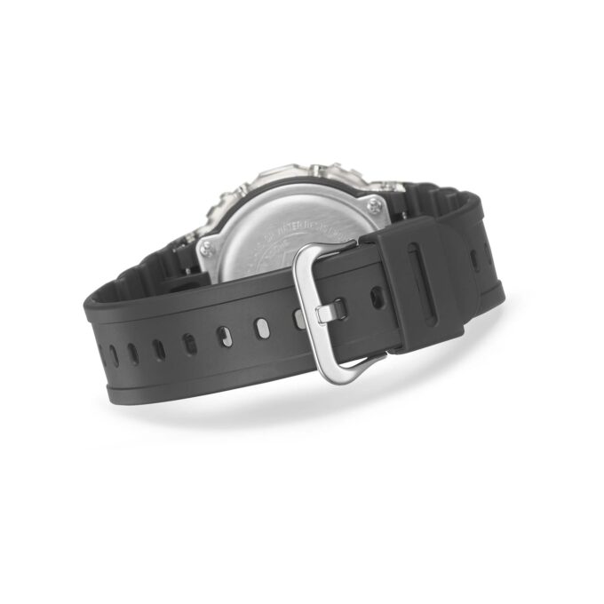 Montre Homme Casio G-Shock - DW-5600SKC-1DR - Bracelet en Résine Noir - Affichage Numérique - Résistant à l'eau