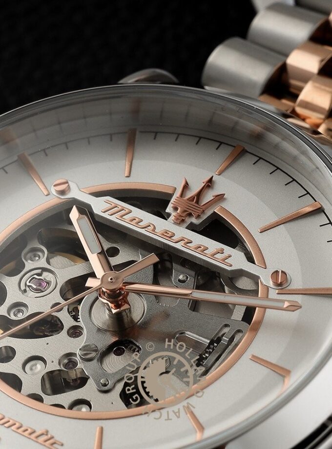 Montre Homme Maserati EPOCA AUTOMATIQUE – R8823118011 – Bracelet  Bicolor en Acier Inoxydable – Revêtement en CRISTAL DE SAPHIR- RESISTANCE A L’EAU 10 ATM