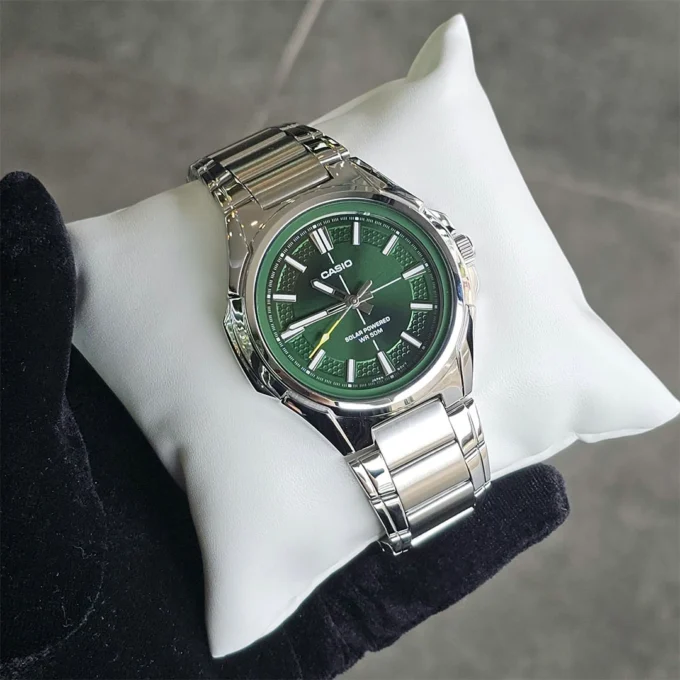 montre homme casio mtp rs100d 3avdf rechargeable à l'énergie solaire bracelet en acier inoxydable affichage numérique résistant à l'eau