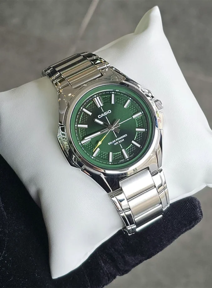 montre homme casio mtp rs100d 3avdf rechargeable à l'énergie solaire bracelet en acier inoxydable affichage numérique résistant à l'eau