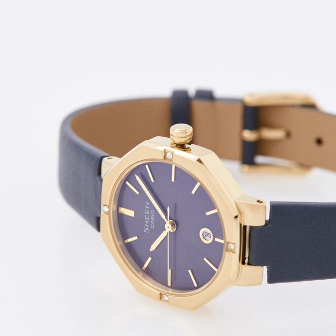 Montre Femme Casio - SHE-4543GL-2AUDF - Bracelet en Cuir Bleu - Affichage analogique - Résistant à l'eau - Verre Saphir