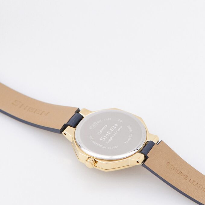 Montre Femme Casio - SHE-4543GL-2AUDF - Bracelet en Cuir Bleu - Affichage analogique - Résistant à l'eau - Verre Saphir