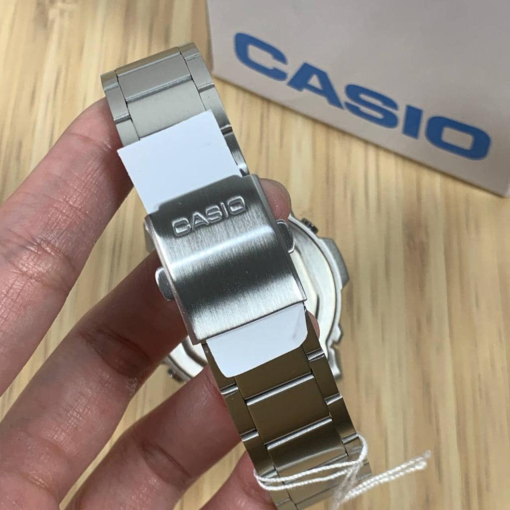montre homme casio w 219hd 1avdf bracelet en acier inoxydable affichage numérique résistant à l'eau