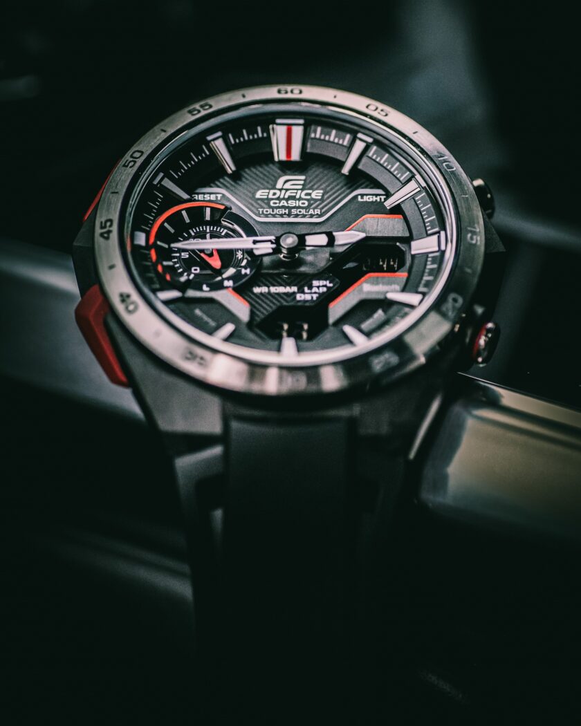 montre homme casio edifice ecb 2200p 1adf bluetooth affichage analogique résistant à l'eau verre saphir