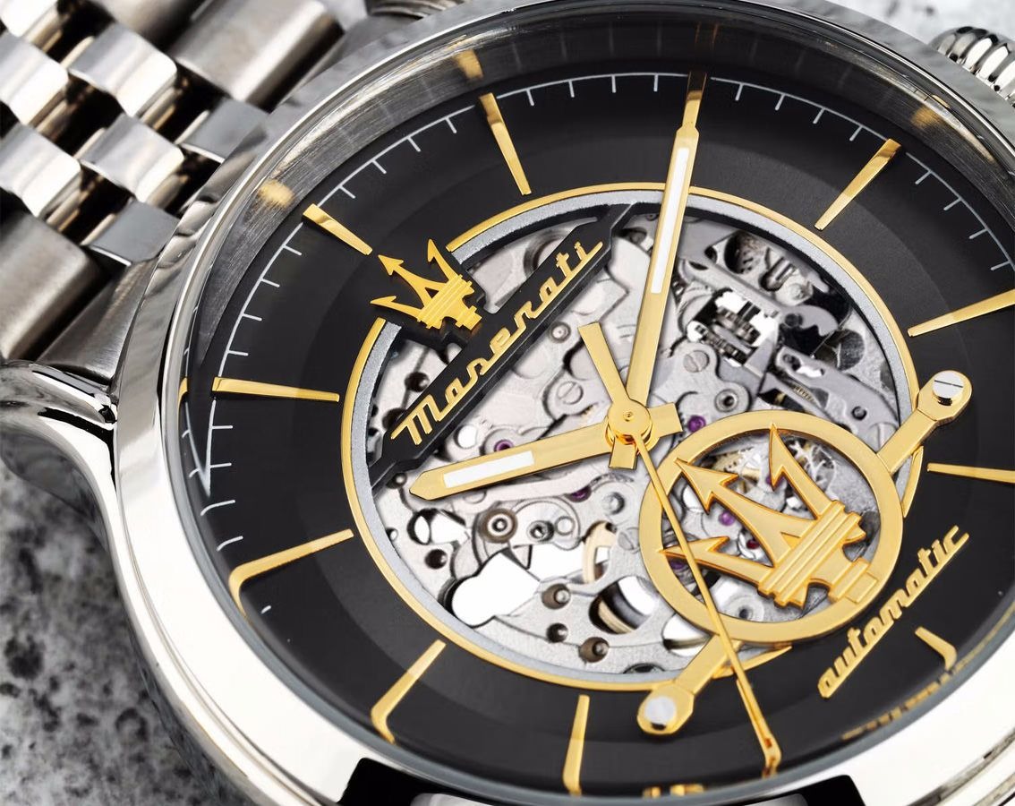 montre-homme-maserati-epoca-r8823118015-automatique-affichage-analogique-resistant-a-leau-verre-saphir-r8823118015