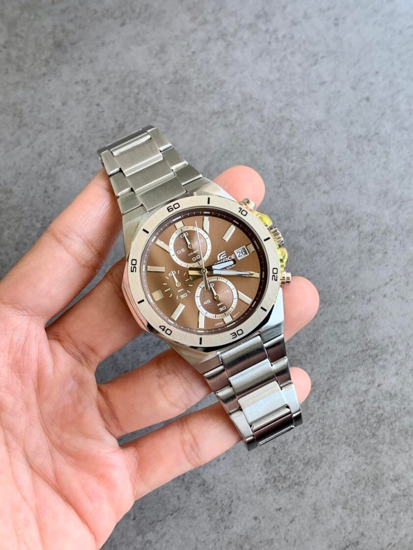 montre homme casio edifice efv 640d 5avudf bracelet en acier inoxydable cadran marron affichage analogique résistant à l'eau