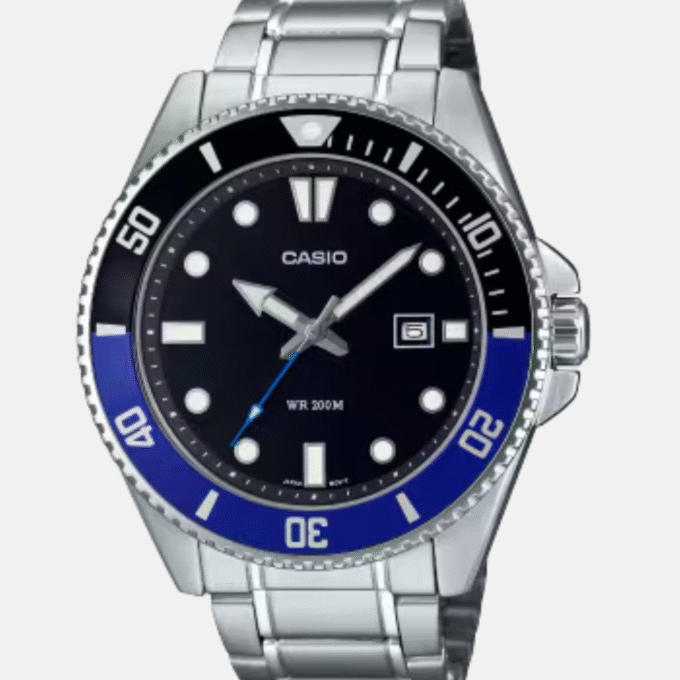 Montre Homme Casio - MDV-107D-1A2VDF - Bracelet en Acier Inoxydable - Affichage analogique - Résistant à l'eau