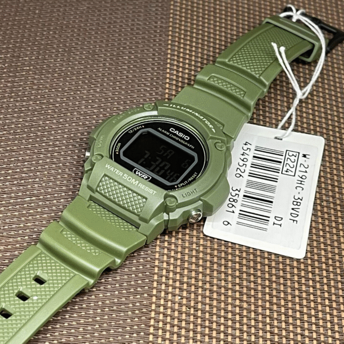 Montre Homme Casio - W-219HC-3BVDF - Bracelet en Résine Vert - Affichage Numérique - Résistant à l'eau