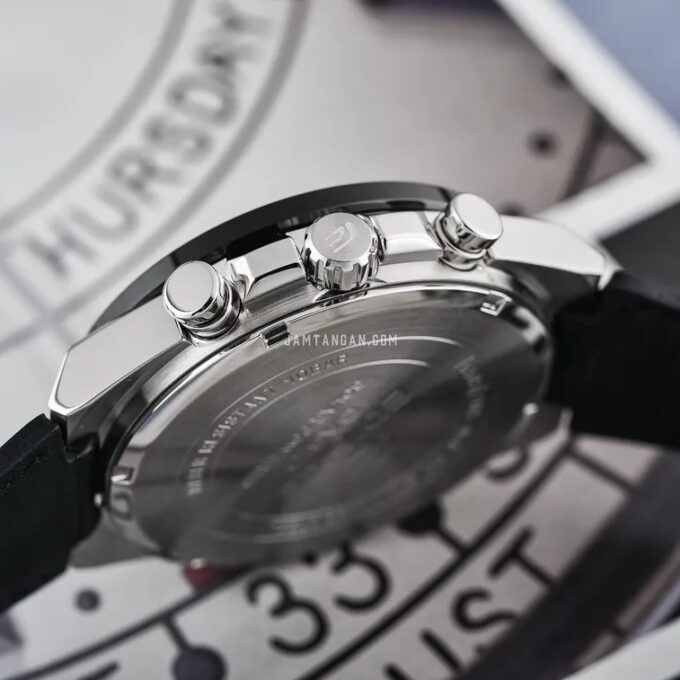 Montre Homme Casio Edifice - EQS-950BL-5AVUDF - Bracelet en Cuir noir - Affichage analogique - Résistant à l'eau