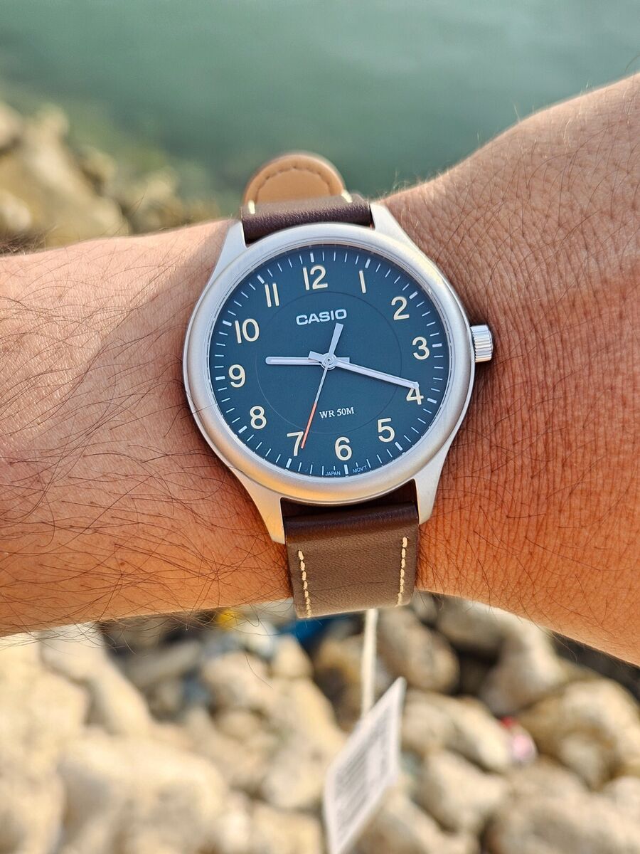 montre homme casio mtp b160l 2bvdf bracelet en cuir affichage analogique résistant à l'eau