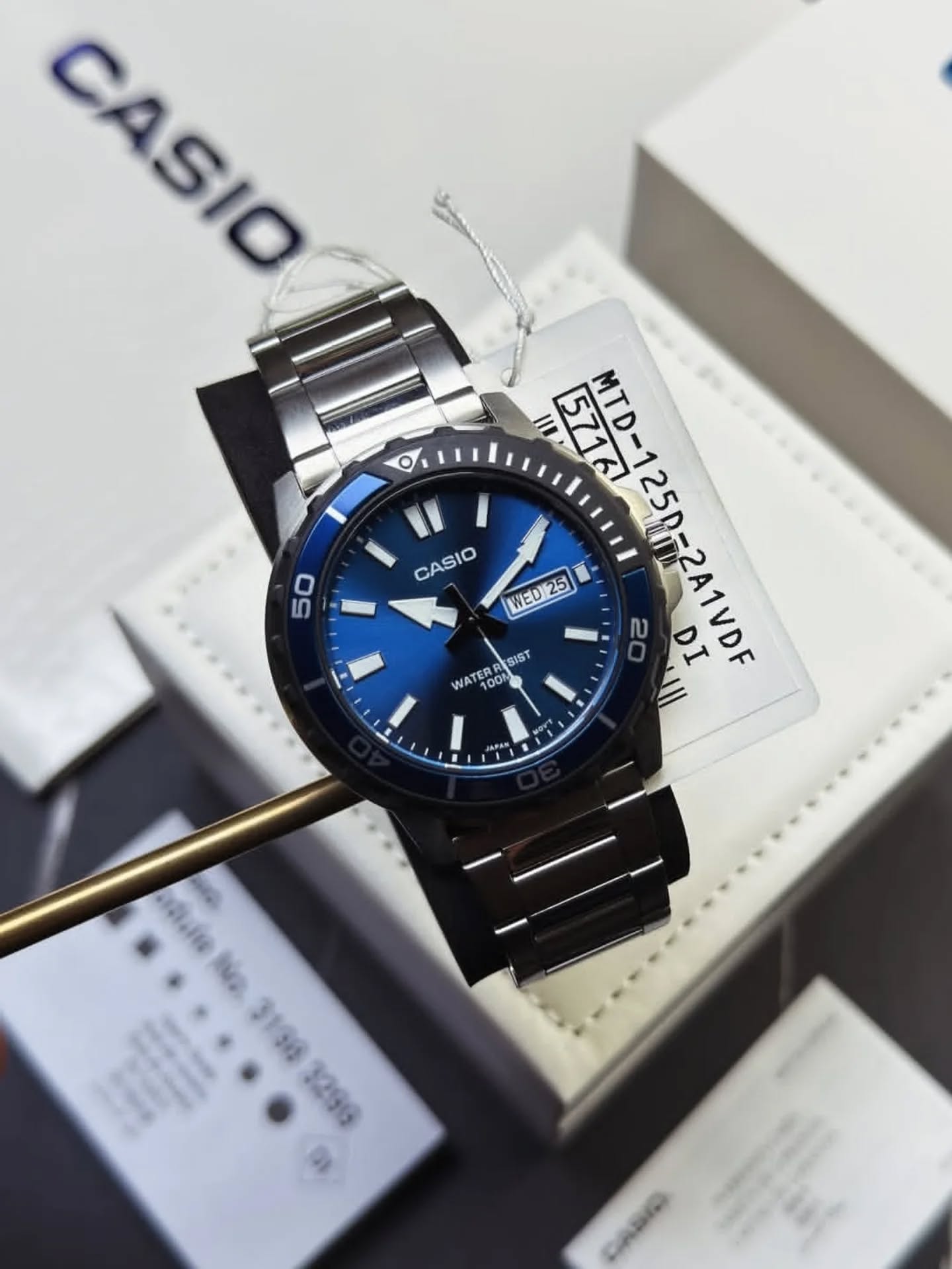 montre-homme-casio-mtd-125d-2a1vdf-bracelet-en-acier-inoxydable-affichage-analogique-resistant-a-leau-mtd-125d-2a1vdf