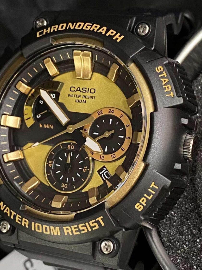 montre casio mcw 200h 9avdf design pratique avec Éclairage et affichage lumineux