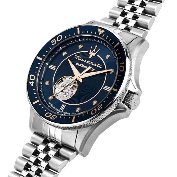Montre Homme Maserati Sfida – R8823140013 – Boîtier Acier 44 mm Argenté – Mouvement Automatique – Affichage Analogique – Bracelet Acier Argent – Étanchéité 100 m (10 ATM) – Boucle Déployante – Design Élégant et Raffiné.