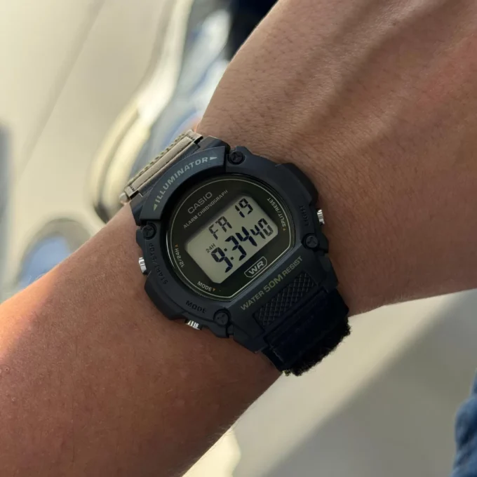 Casio W-219HB-3AVDF - Montre Décontractée pour Homme et Femme avec Fonctionnalités Avancées