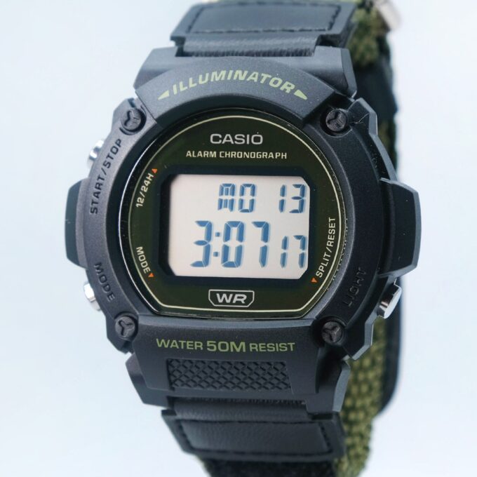 Casio W-219HB-3AVDF - Montre Décontractée pour Homme et Femme avec Fonctionnalités Avancées