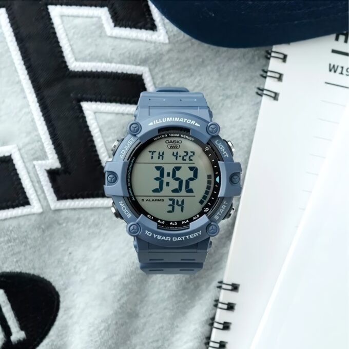 CASIOCasio AE-1500WH-2AVDF - Montre Multifonctionnelle avec Durée de Batterie de 10 Ans